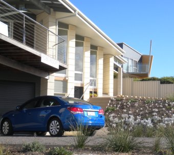 Robe Resort - Front Yard